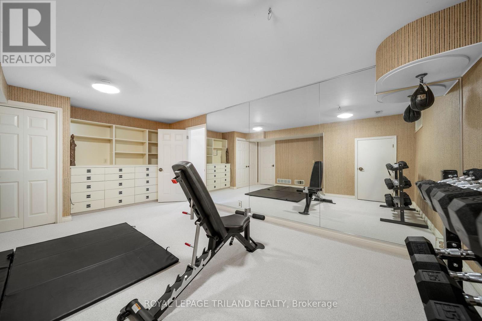 1024 Hunt Club Mews, London North (North L), Ontario  N6H 4R7 - Photo 35 - X12512270