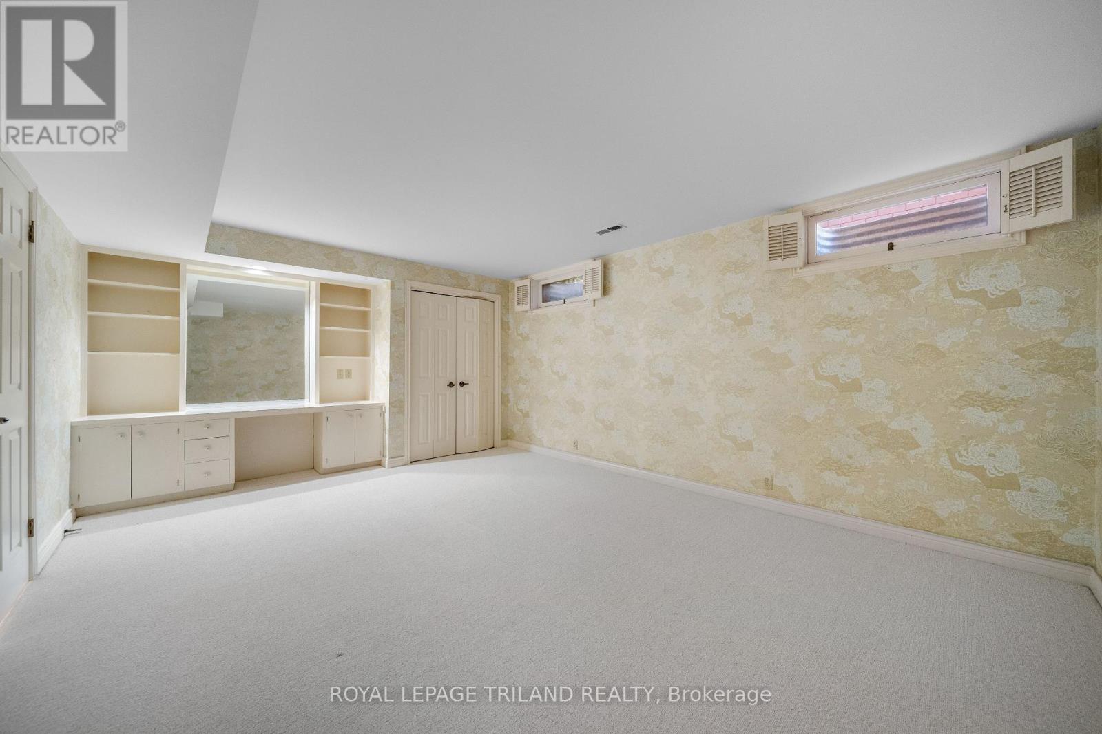 1024 Hunt Club Mews, London North (North L), Ontario  N6H 4R7 - Photo 37 - X12512270