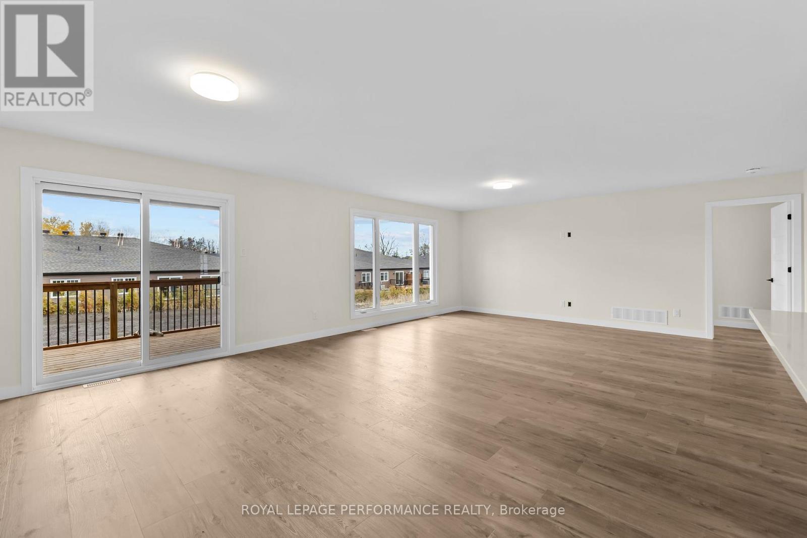 41 Forrester Way, South Stormont, Ontario  K0C 1P0 - Photo 18 - X12512198