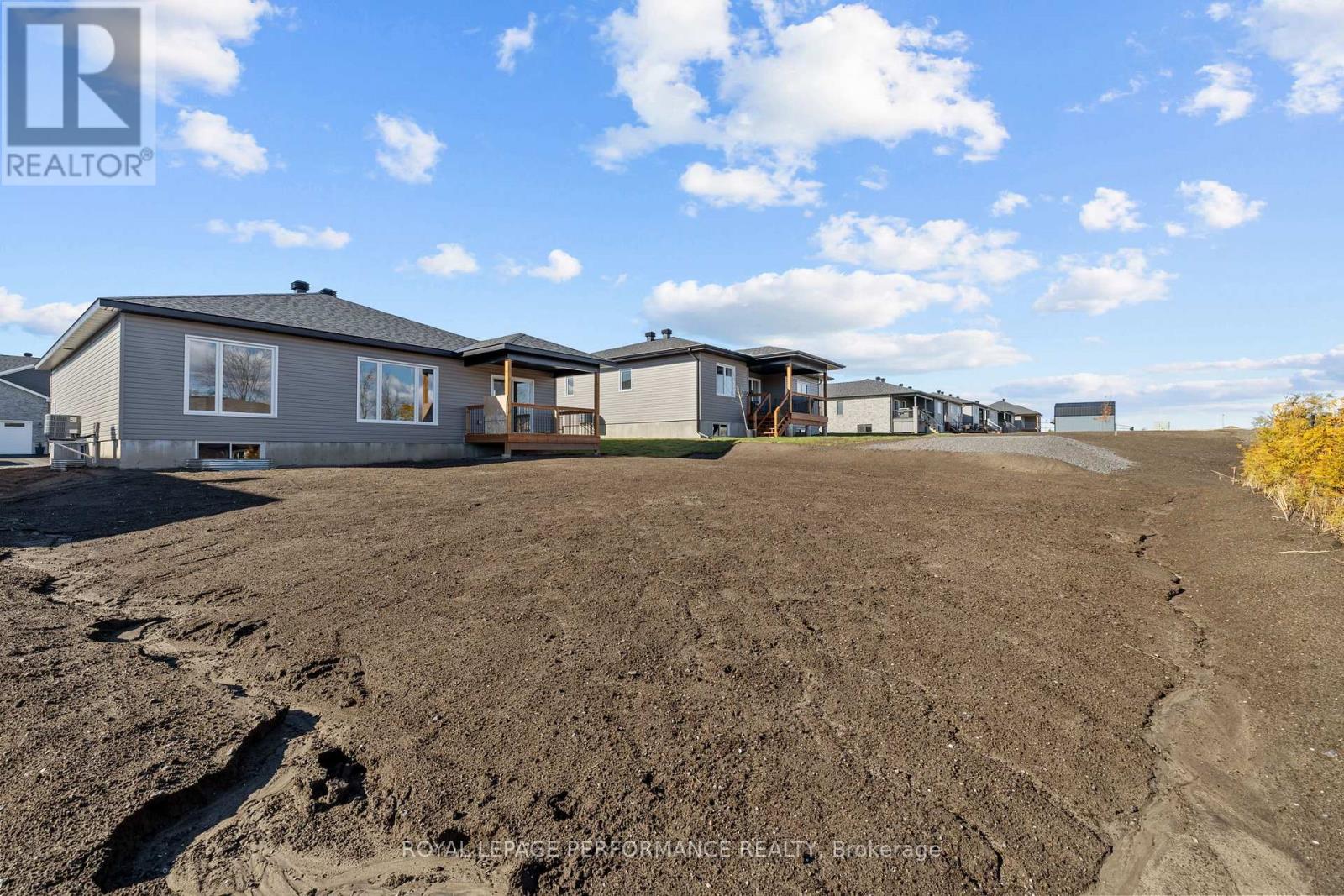 41 Forrester Way, South Stormont, Ontario  K0C 1P0 - Photo 29 - X12512198