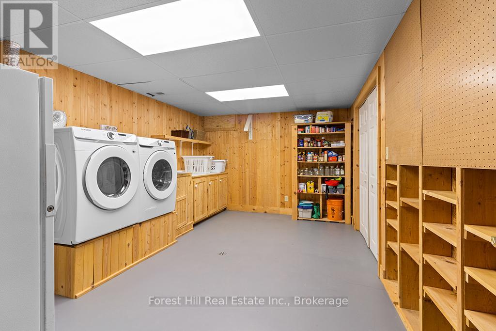 520251 Thistlewood Road, West Grey, Ontario N0C 1H0 - Photo 39 - X12421346