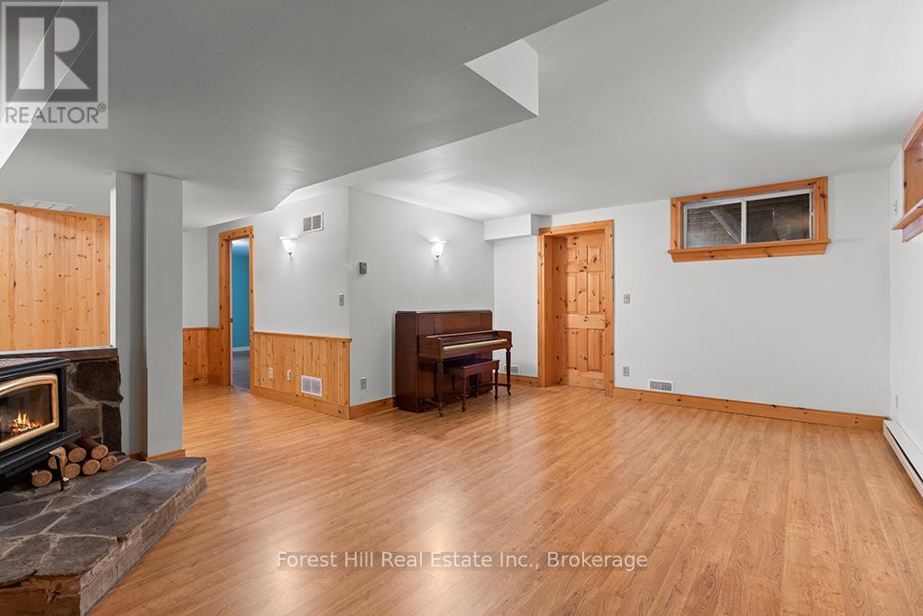 520251 Thistlewood Road, West Grey, Ontario N0C 1H0 - Photo 33 - X12421346