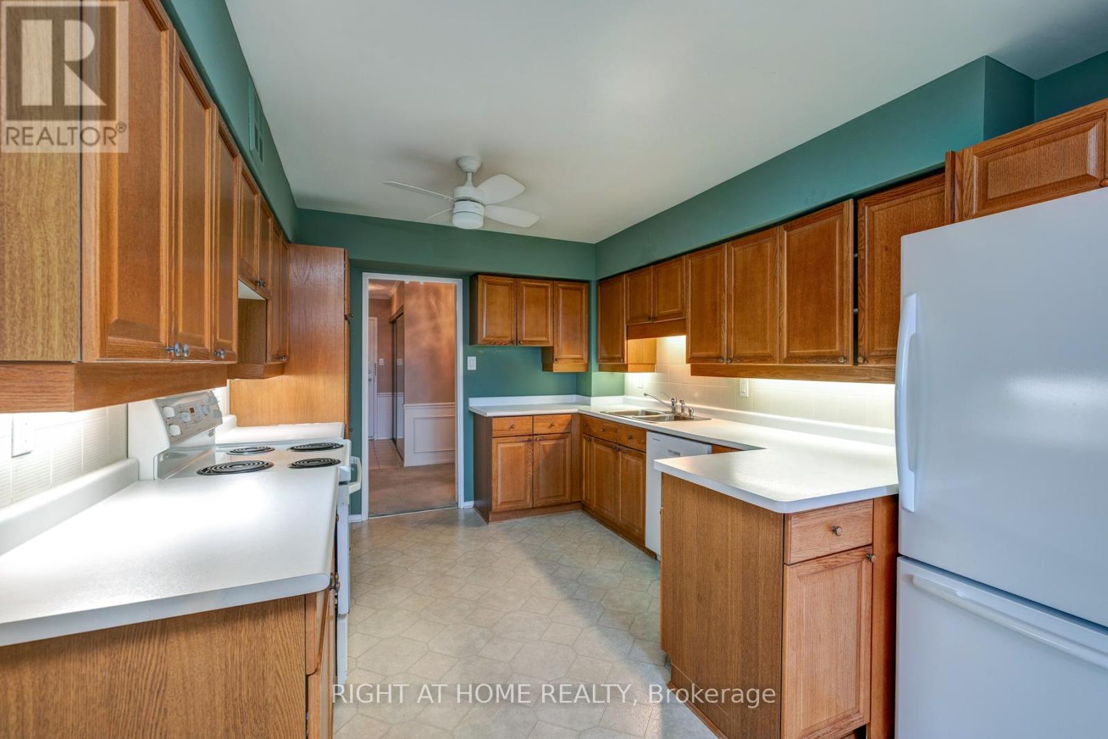 520 - 25 Austin Drive, Markham, Ontario  L3R 8H4 - Photo 15 - N12511944