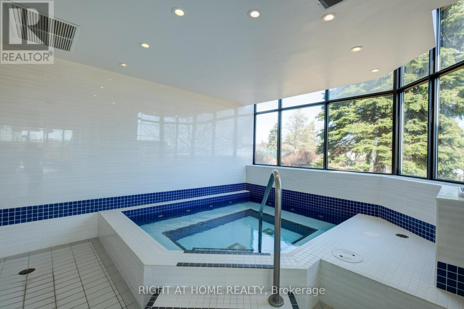 520 - 25 Austin Drive, Markham, Ontario  L3R 8H4 - Photo 32 - N12511944