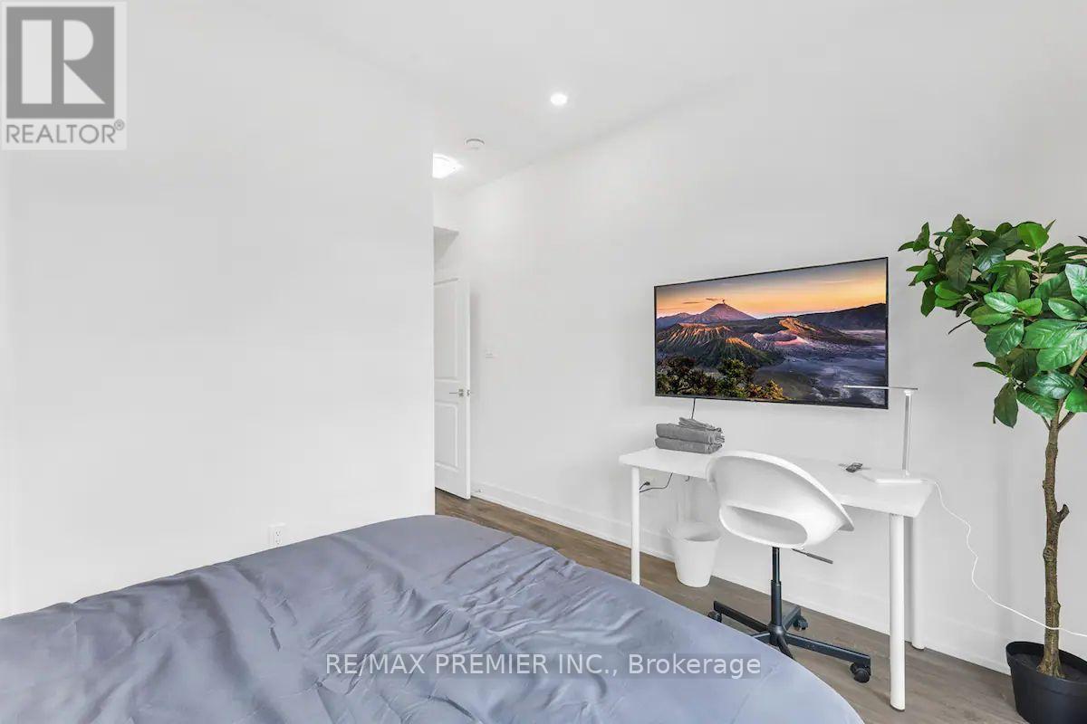 6 - 6 Sayers Lane, Richmond Hill, Ontario  L4E 1J4 - Photo 10 - N12512006