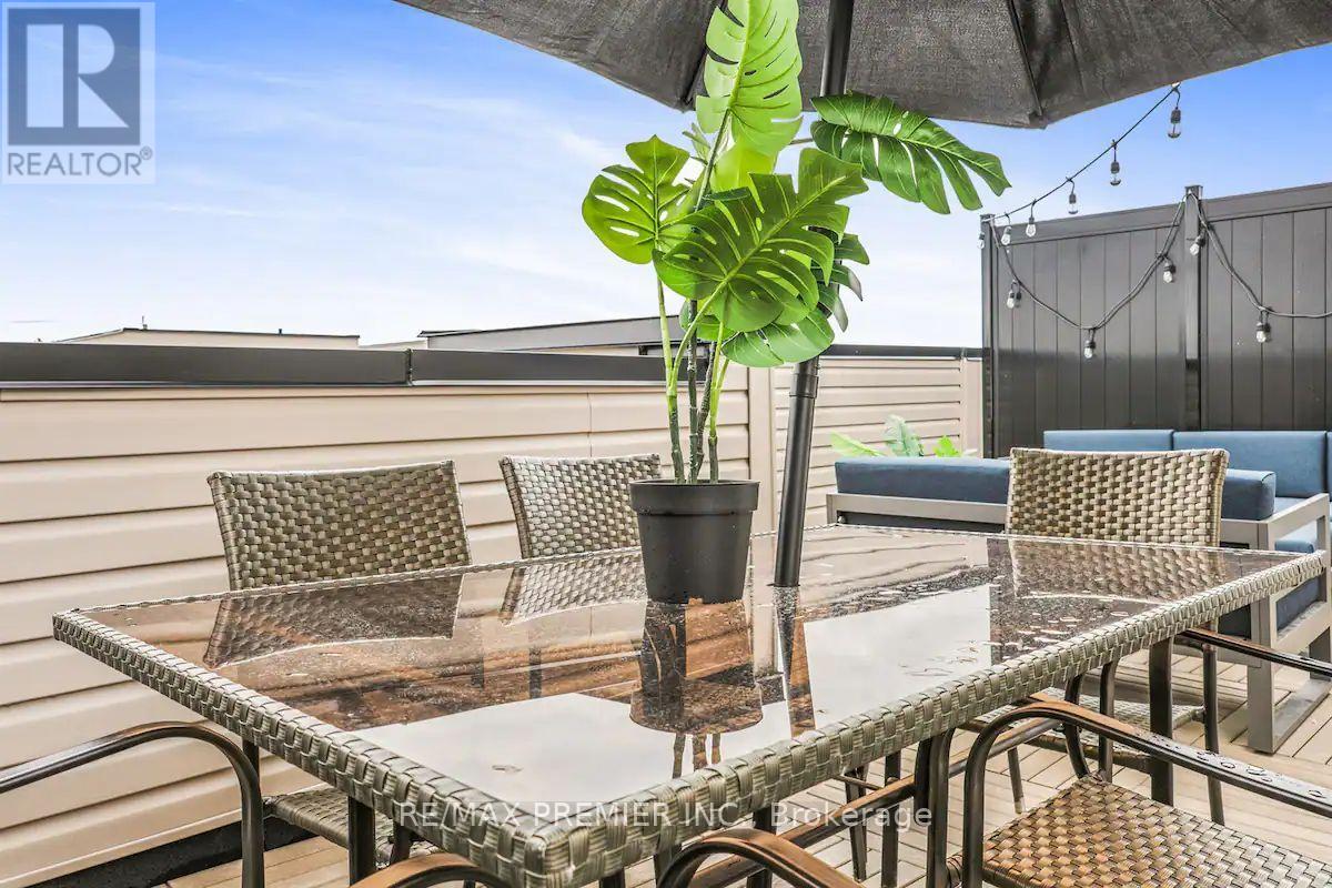 6 - 6 Sayers Lane, Richmond Hill, Ontario  L4E 1J4 - Photo 14 - N12512006