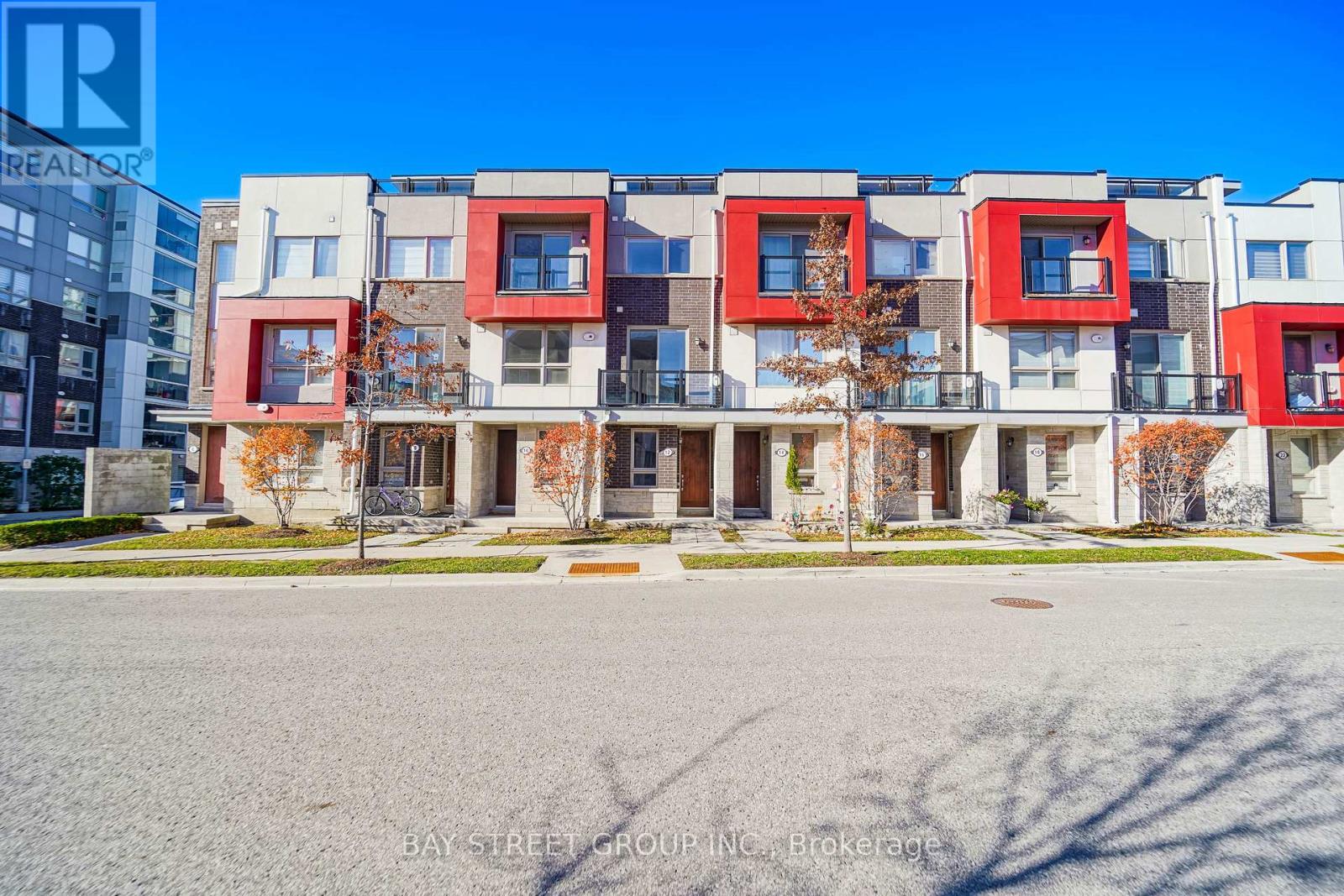 12 Adam Sellers Street, Markham, Ontario  L6B 1N2 - Photo 2 - N12512048