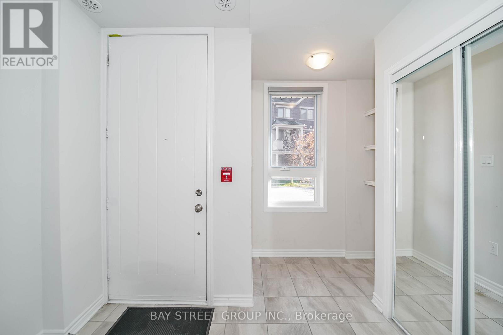 12 Adam Sellers Street, Markham, Ontario  L6B 1N2 - Photo 3 - N12512048