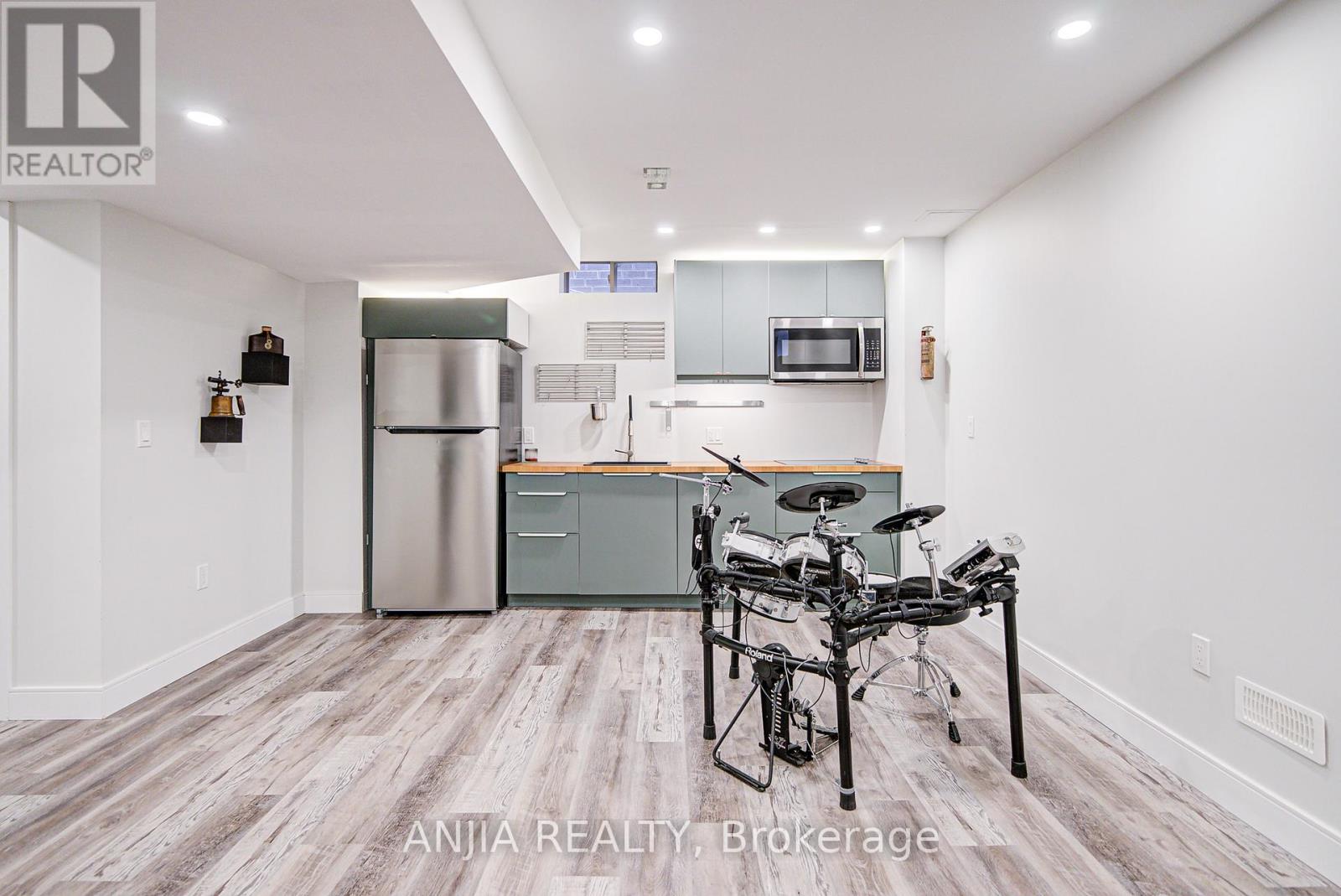 96 Brock Avenue, Markham, Ontario  L6C 0S7 - Photo 36 - N12512138