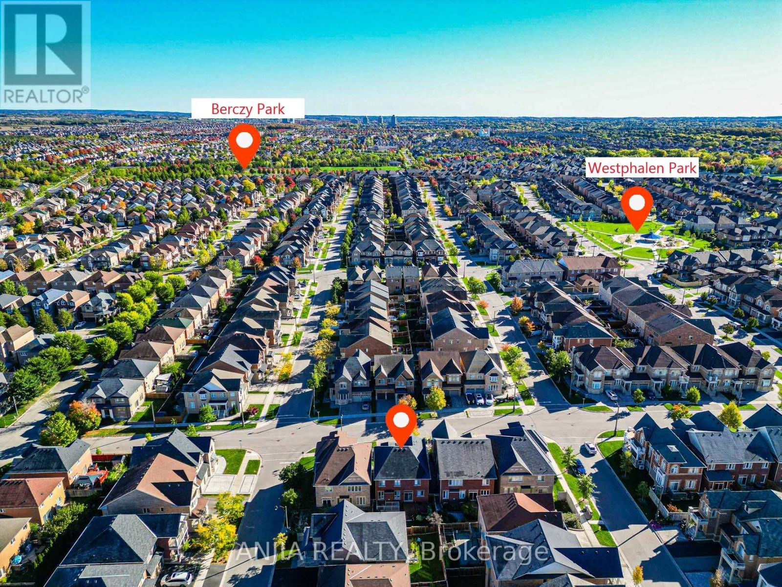 96 Brock Avenue, Markham, Ontario  L6C 0S7 - Photo 6 - N12512138