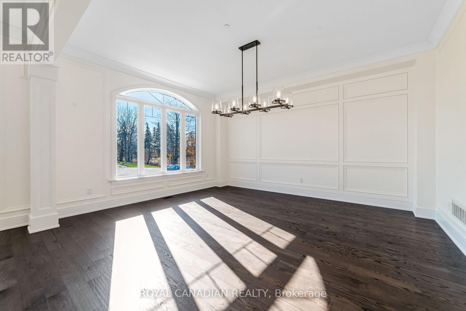 50 Maxson Lane, Whitchurch-Stouffville, Ontario  L4A 5G5 - Photo 11 - N12512140