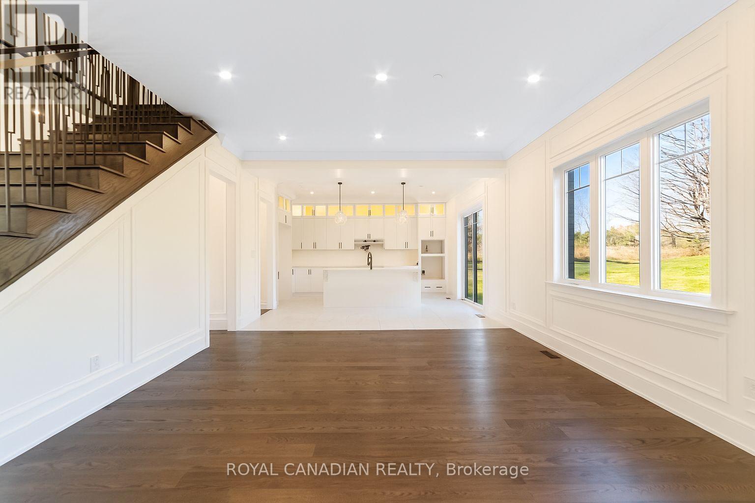 50 Maxson Lane, Whitchurch-Stouffville, Ontario  L4A 5G5 - Photo 16 - N12512140