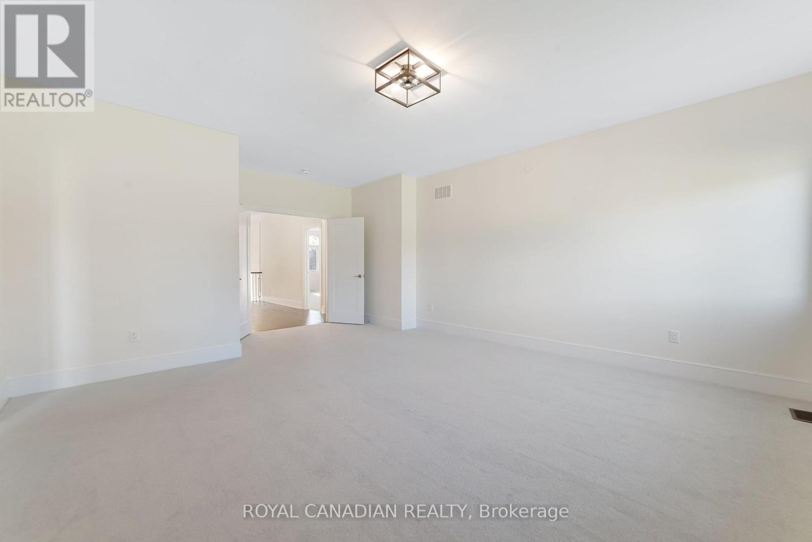 50 Maxson Lane, Whitchurch-Stouffville, Ontario  L4A 5G5 - Photo 29 - N12512140