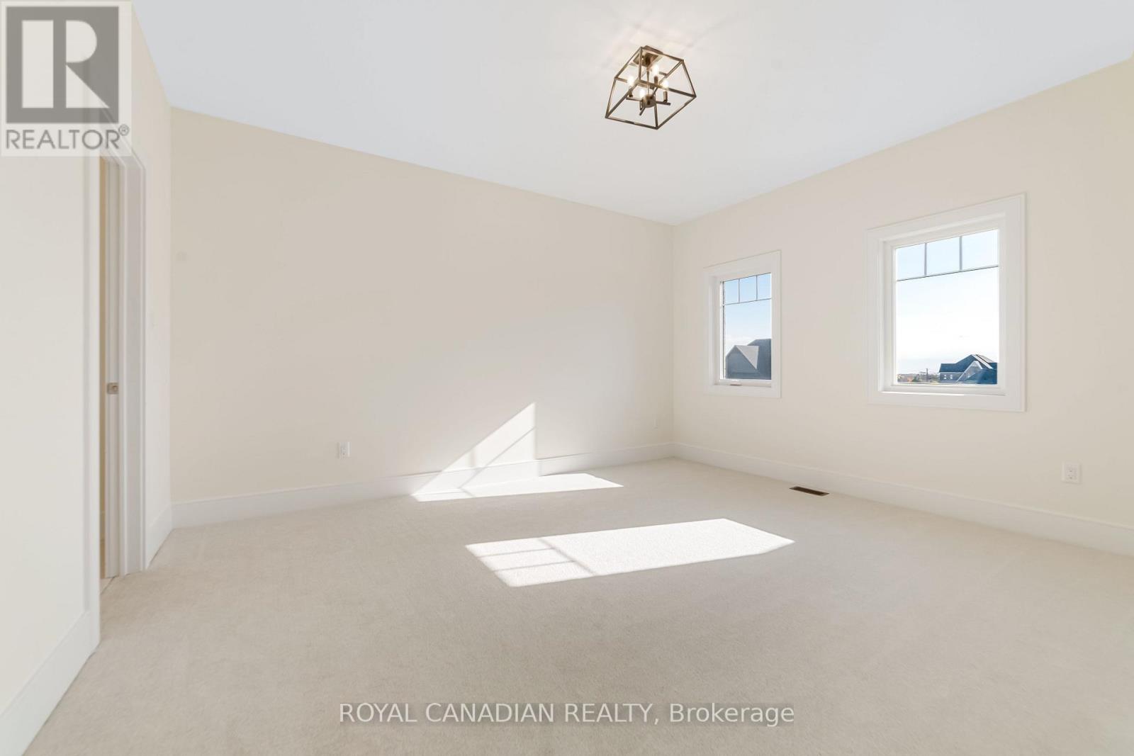 50 Maxson Lane, Whitchurch-Stouffville, Ontario  L4A 5G5 - Photo 38 - N12512140