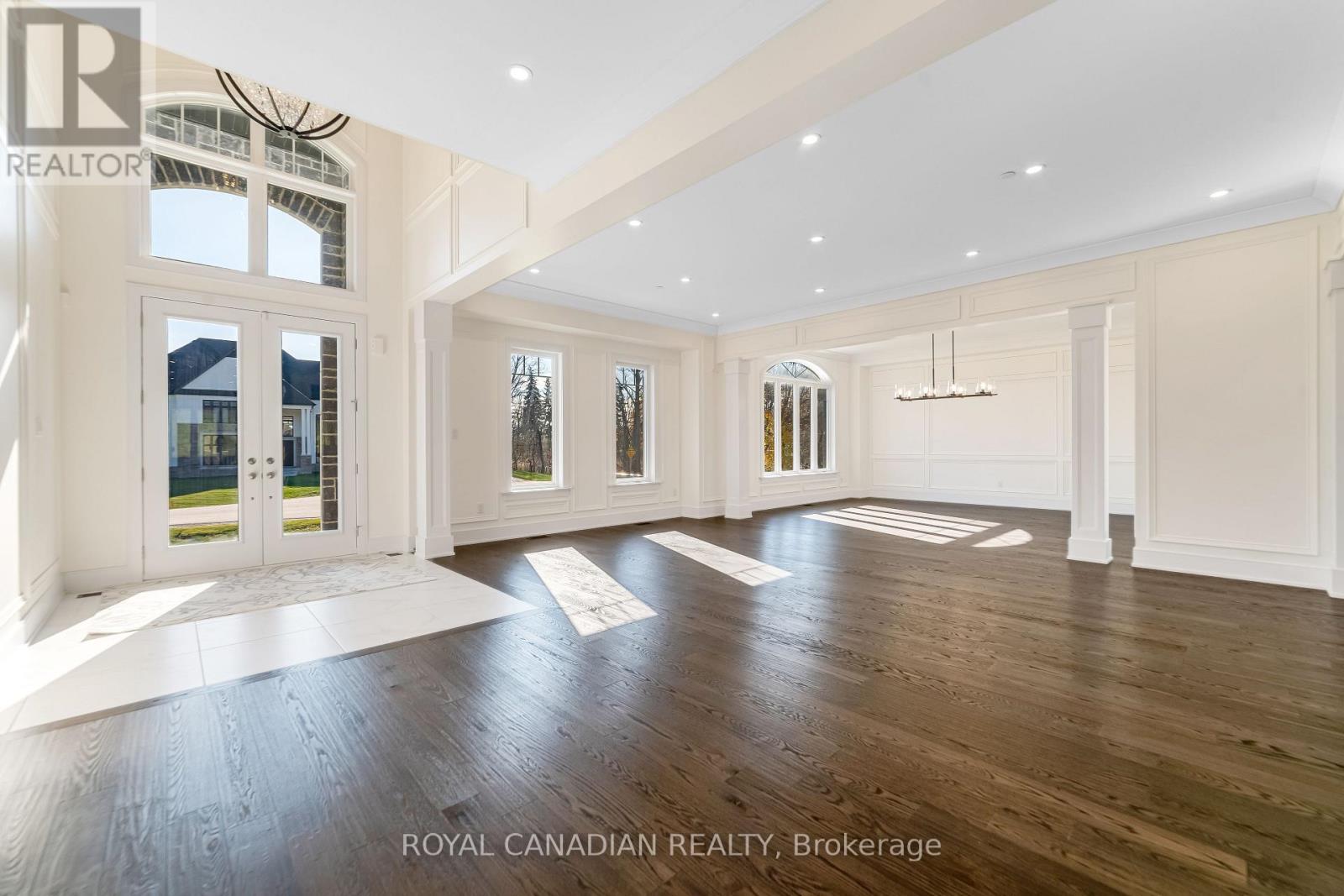 50 Maxson Lane, Whitchurch-Stouffville, Ontario  L4A 5G5 - Photo 5 - N12512140