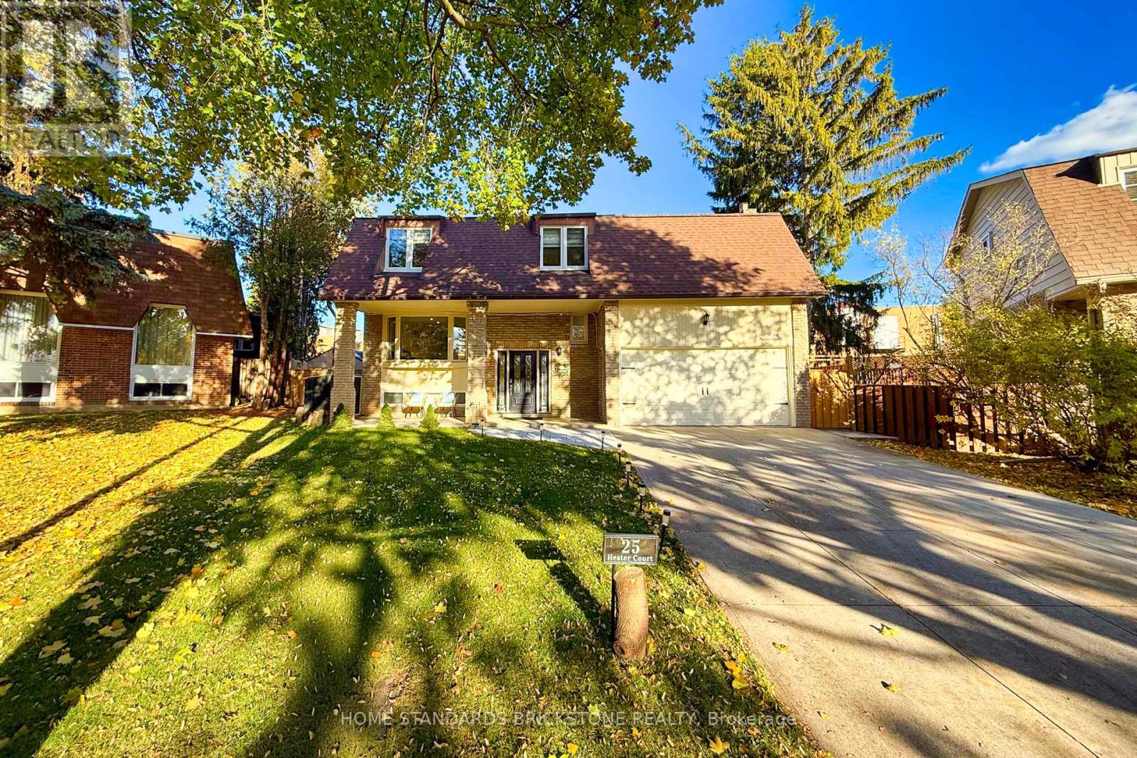 25 HESTER COURT, Markham, Ontario