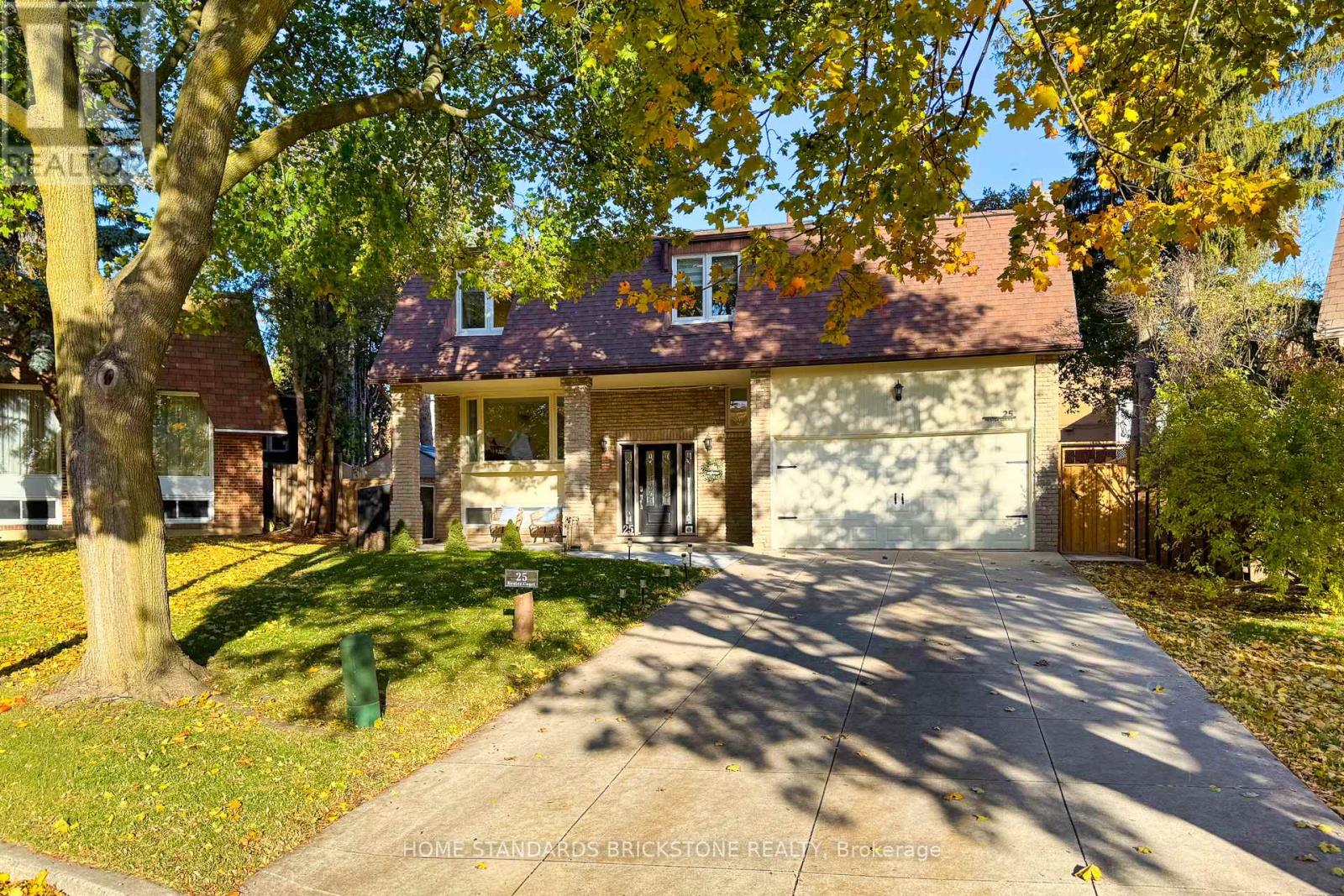 25 Hester Court, Markham, Ontario  L3T 3K4 - Photo 2 - N12512158