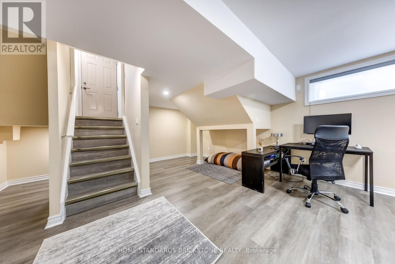 25 Hester Court, Markham, Ontario  L3T 3K4 - Photo 34 - N12512158