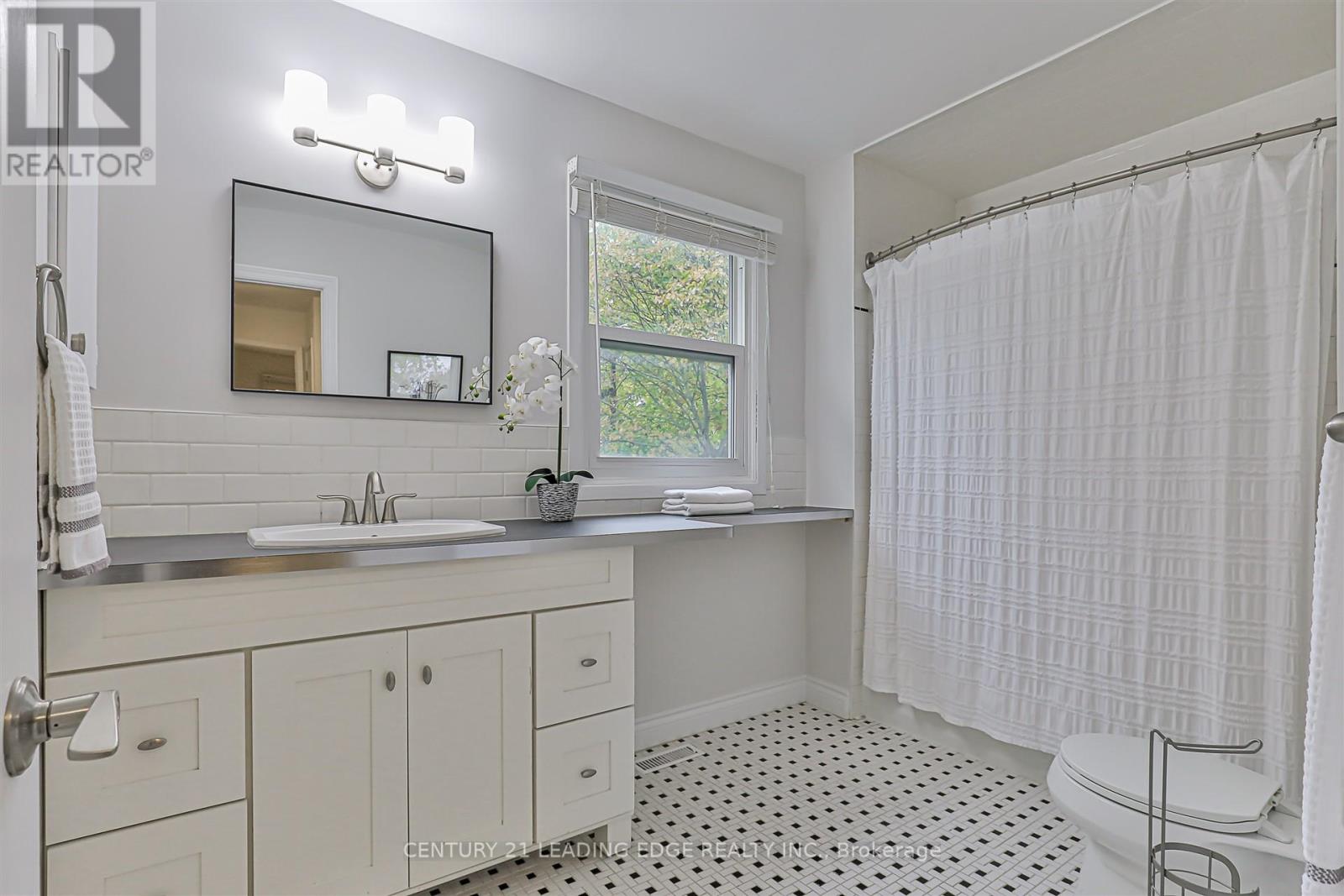 65 Karma Road, Markham, Ontario  L3R 4S8 - Photo 32 - N12512174