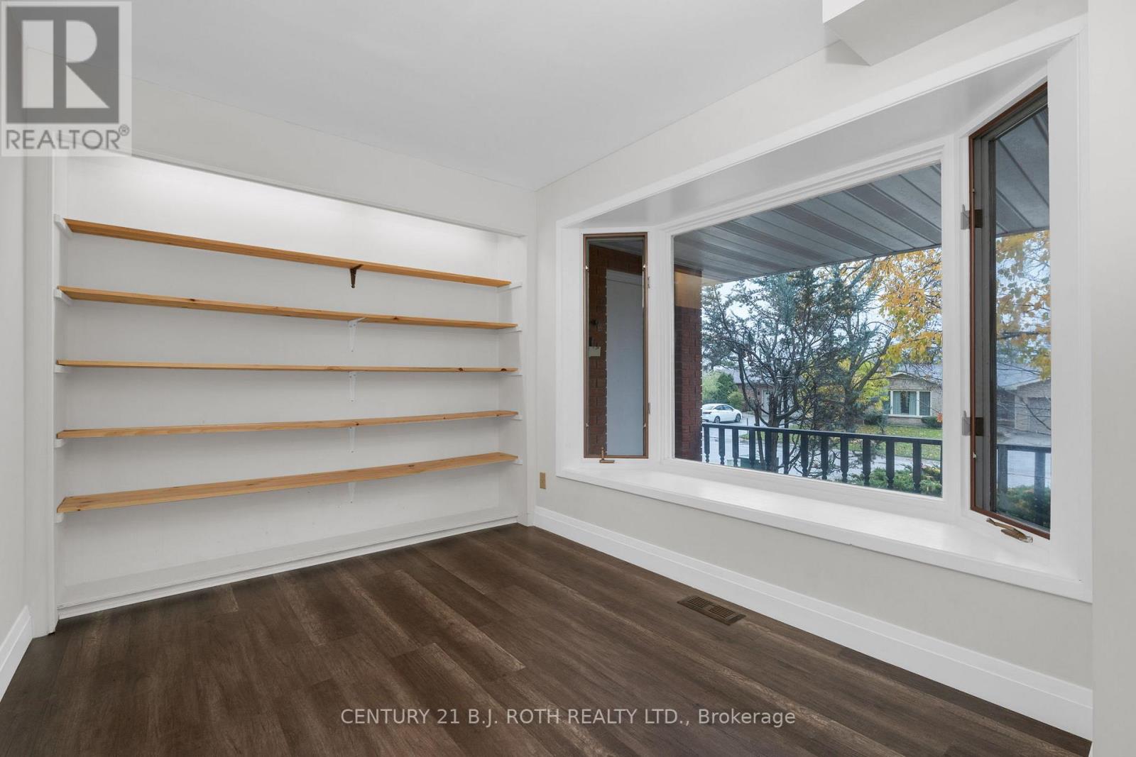 4 White Pine Place, Barrie (Codrington), Ontario  L4M 5L7 - Photo 18 - S12512182