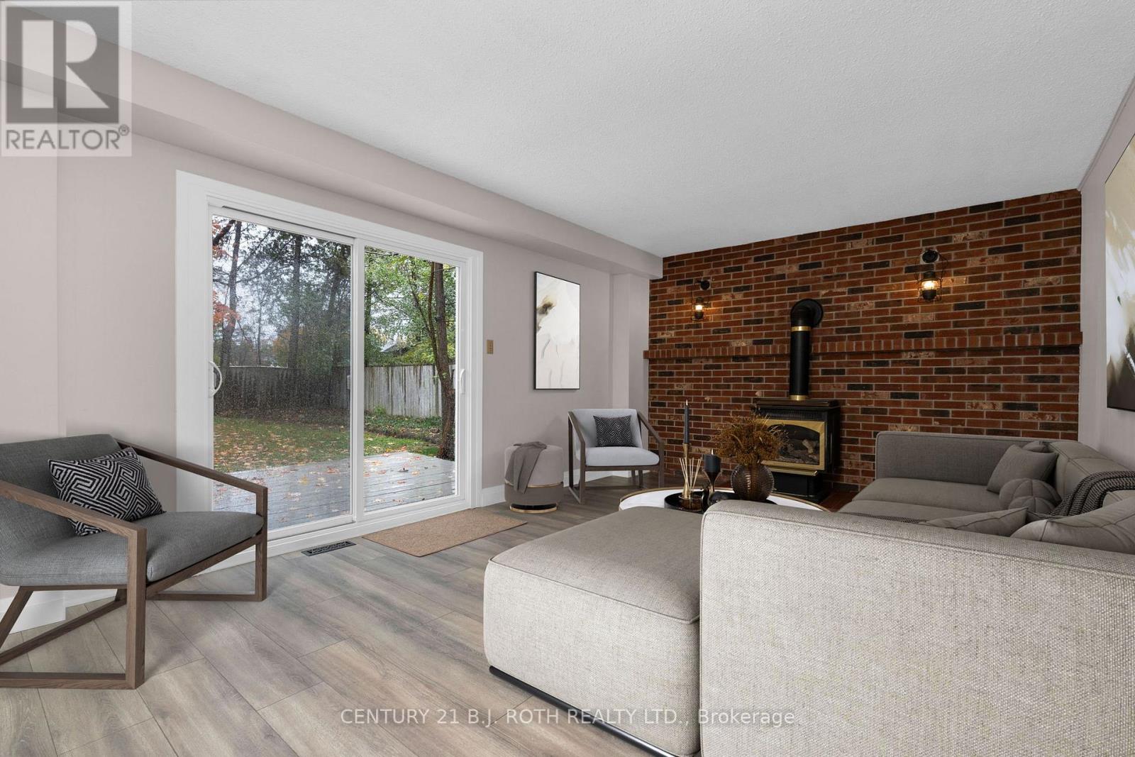 4 White Pine Place, Barrie (Codrington), Ontario  L4M 5L7 - Photo 5 - S12512182