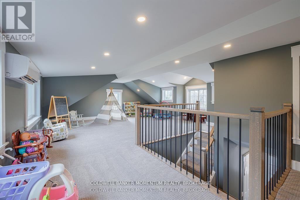 719 Welland Road, Pelham (Fenwick), Ontario  L0S 1C0 - Photo 26 - X12512230