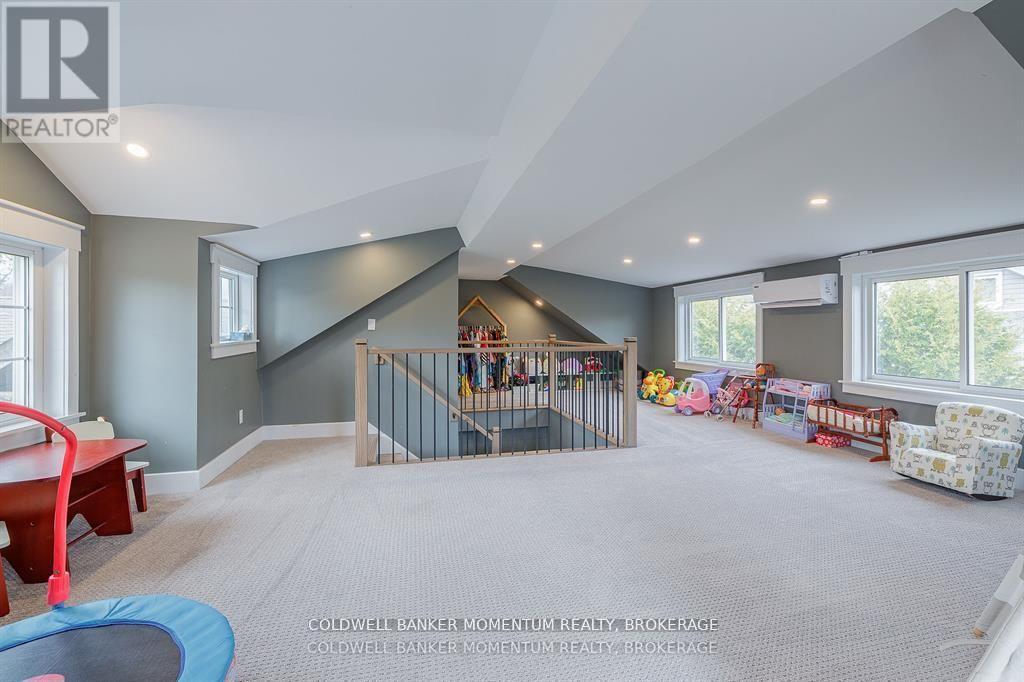 719 Welland Road, Pelham (Fenwick), Ontario  L0S 1C0 - Photo 28 - X12512230