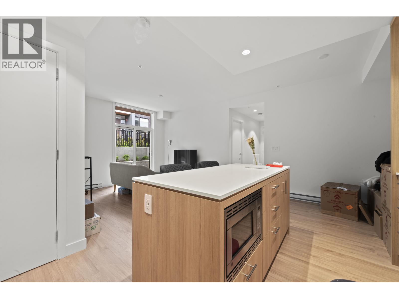 614 6085 Irmin Street, Burnaby, British Columbia  V5J 5C5 - Photo 14 - R3001364