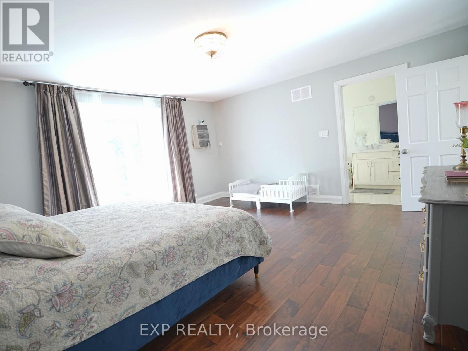 38 Tarbert Road, Toronto, Ontario  M2M 2Y2 - Photo 25 - C12473766