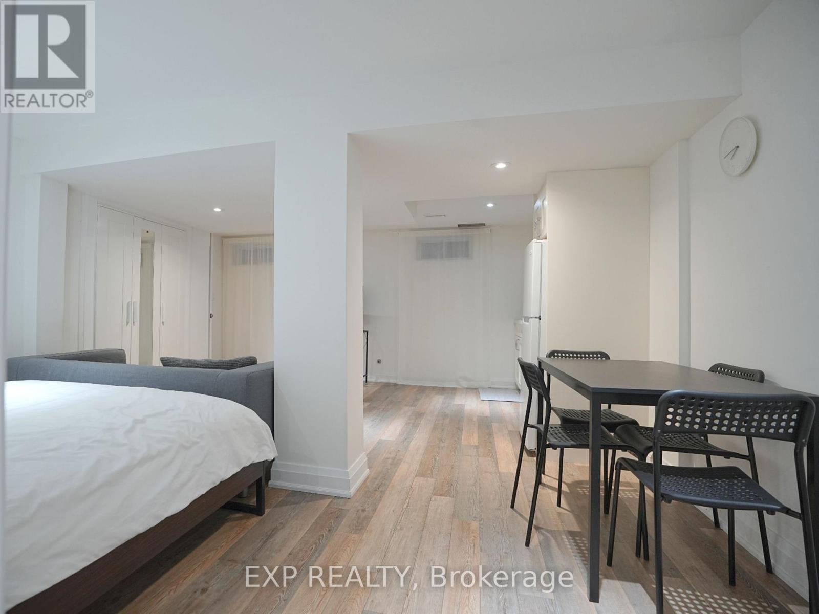 38 Tarbert Road, Toronto, Ontario  M2M 2Y2 - Photo 27 - C12473766