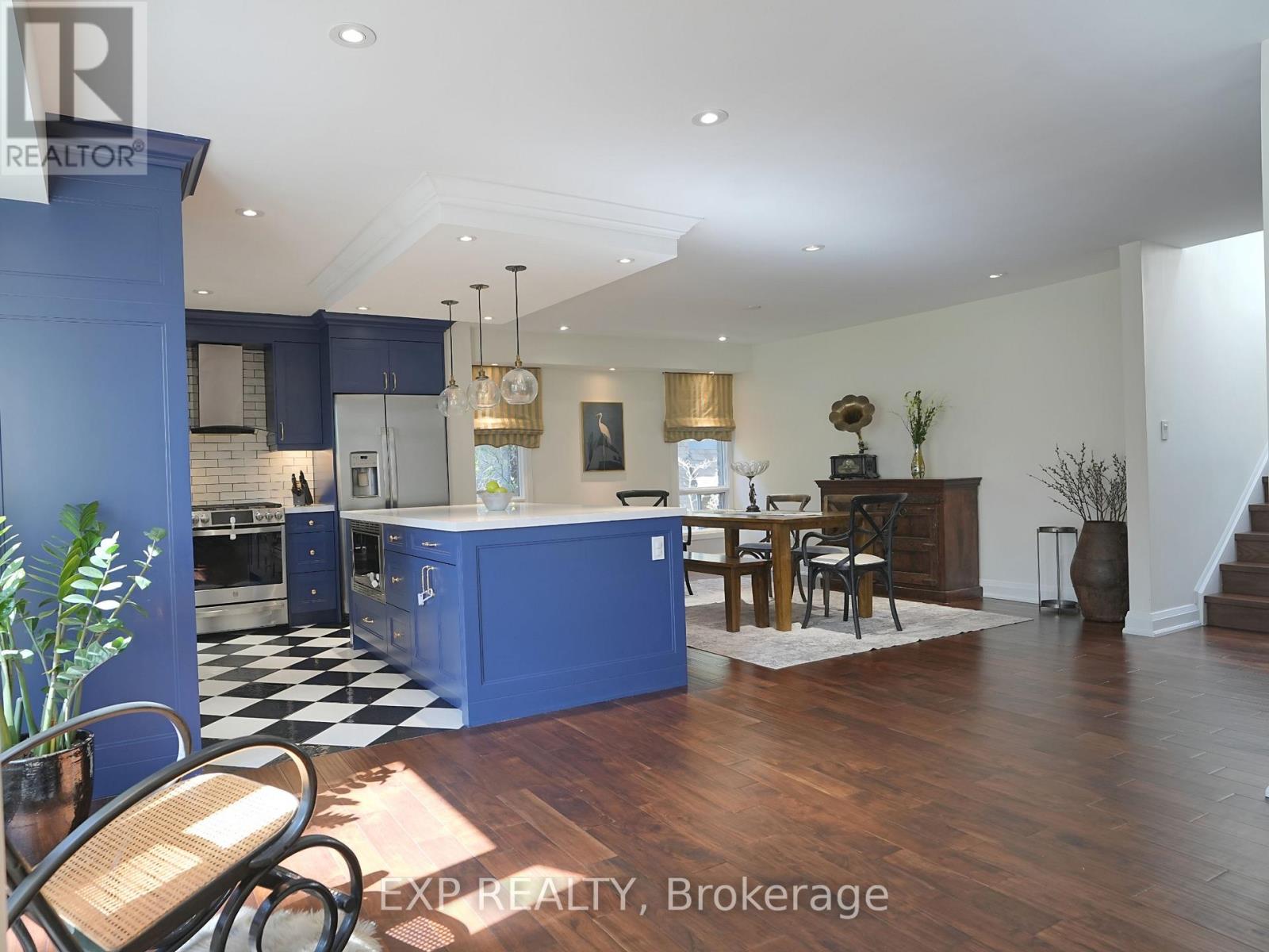 38 Tarbert Road, Toronto, Ontario  M2M 2Y2 - Photo 8 - C12473766