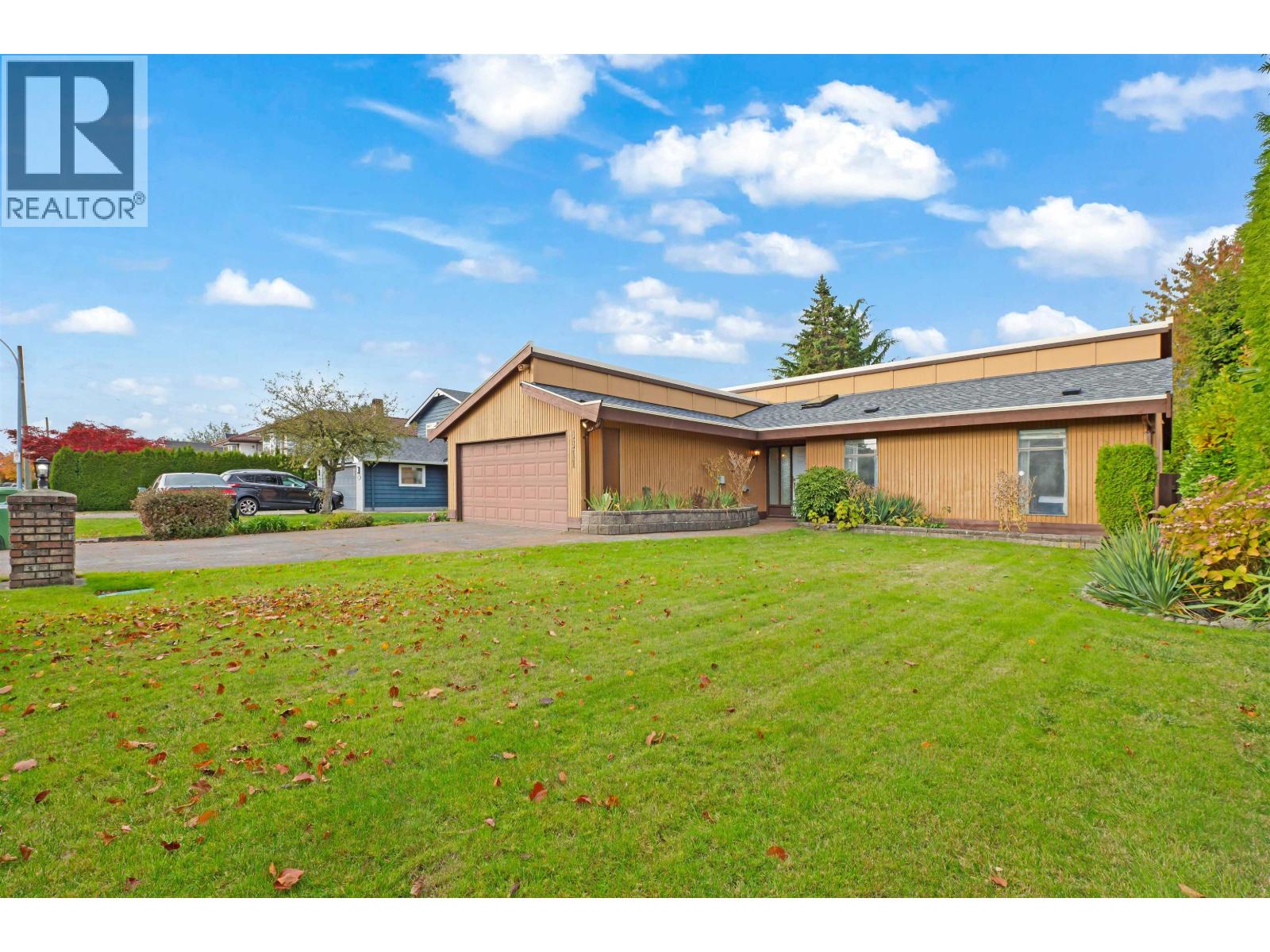 6611 Francis Road, Richmond, British Columbia  V7C 1K4 - Photo 2 - R3063887