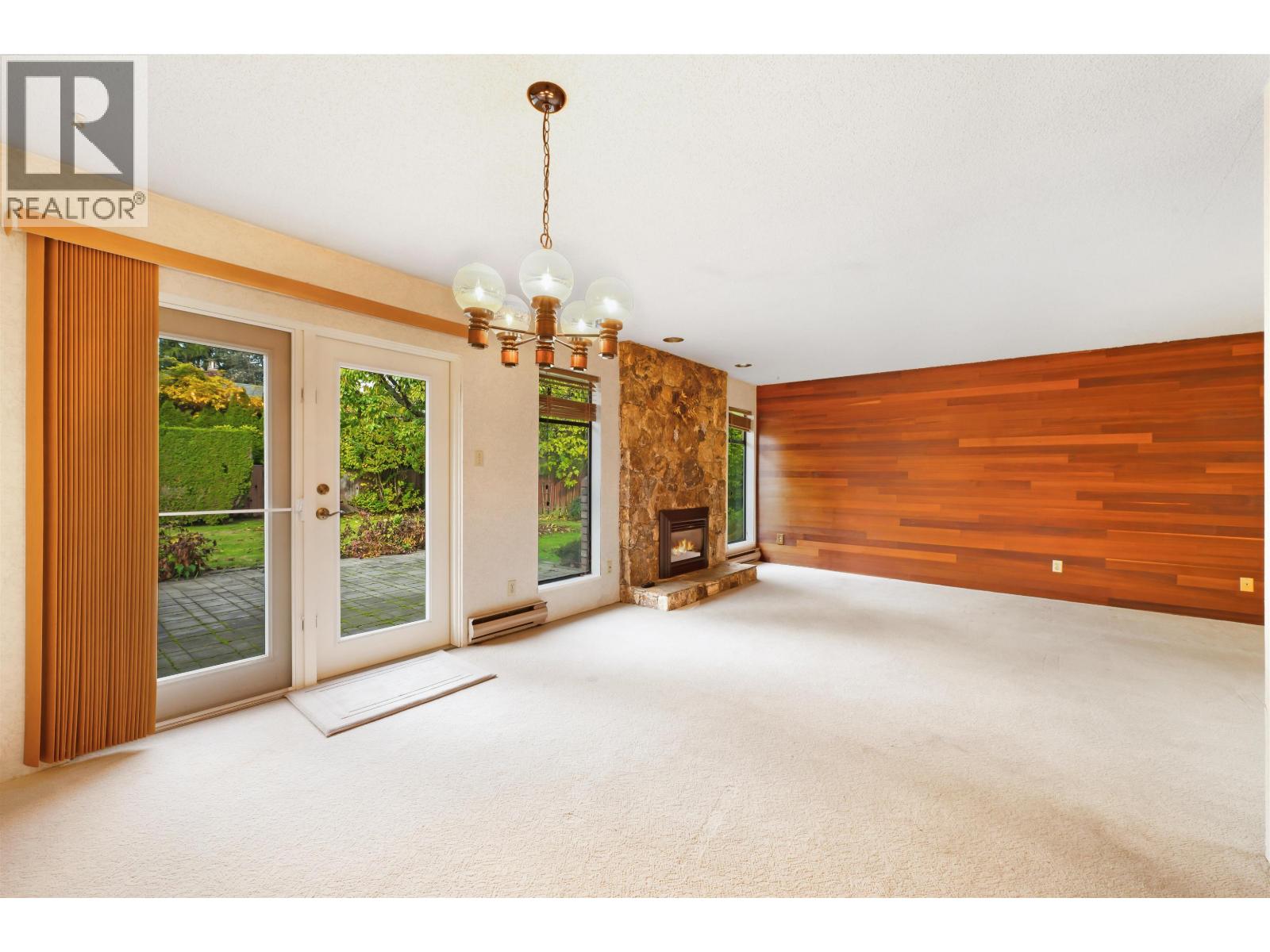 6611 Francis Road, Richmond, British Columbia  V7C 1K4 - Photo 9 - R3063887