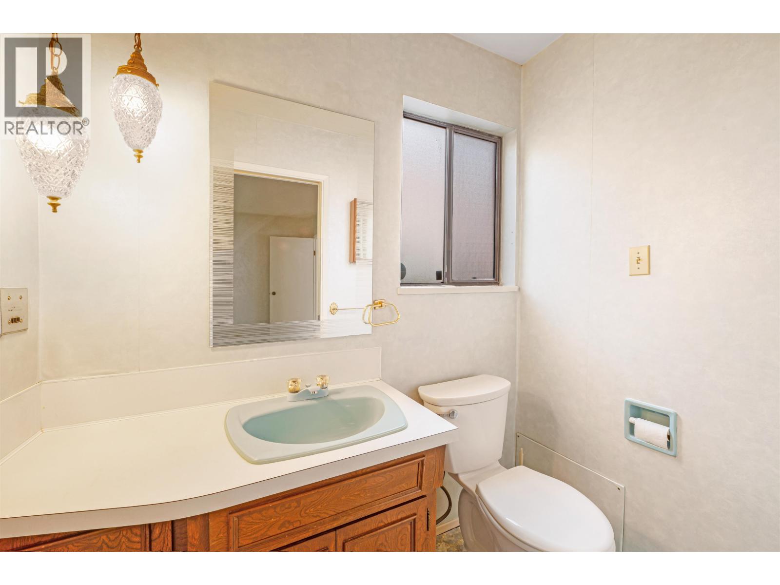 6611 Francis Road, Richmond, British Columbia  V7C 1K4 - Photo 12 - R3063887