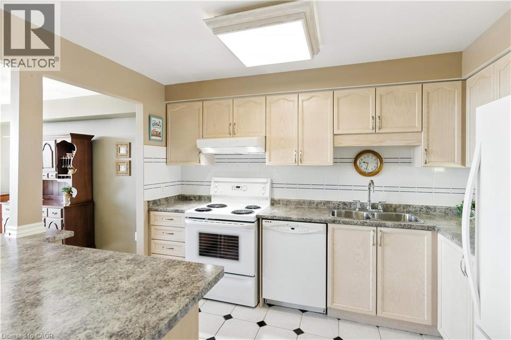 9 Bonheur Court Unit# 807, Brantford, Ontario  N3P 1Z5 - Photo 15 - 40764864