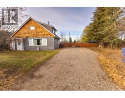 4912 47 Avenue, pouce coupe, British Columbia