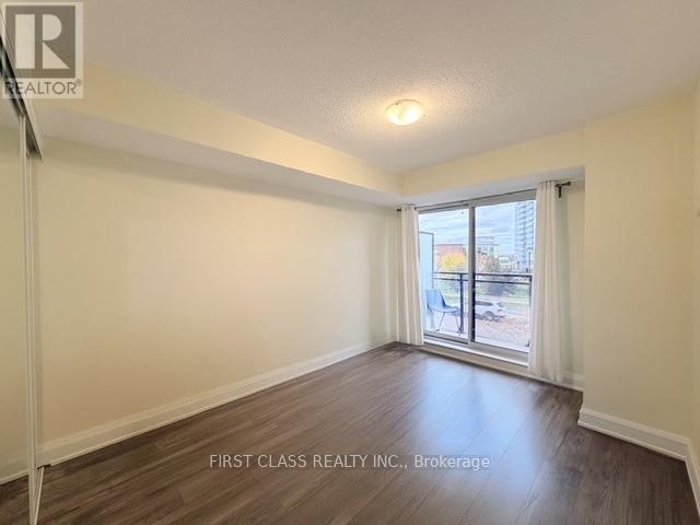 204 - 1070 Sheppard Avenue, Toronto, Ontario  M3J 0G8 - Photo 10 - W12511890