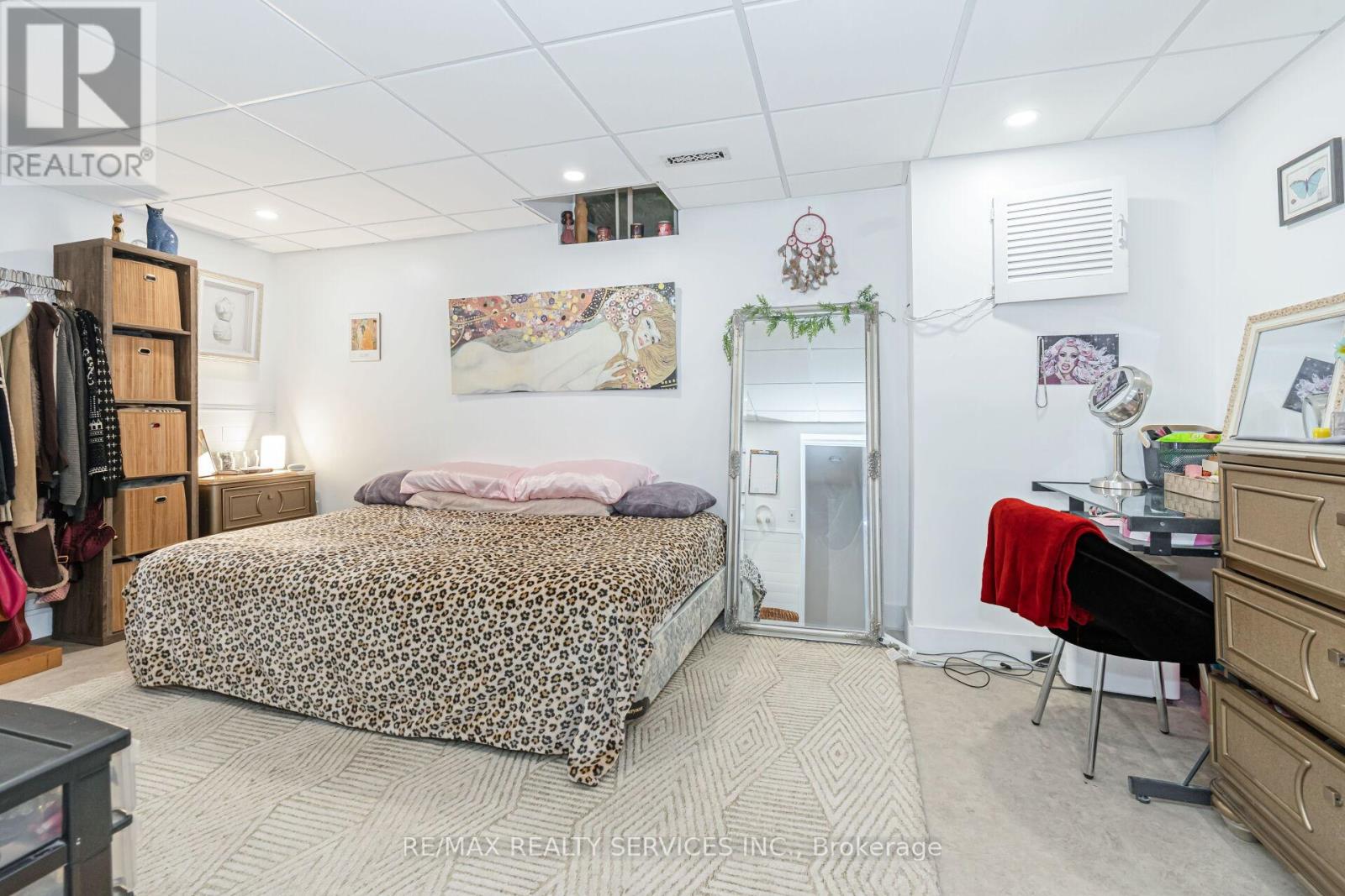 18 Mitchell Avenue, Brampton, Ontario  L6Z 1H3 - Photo 34 - W12511896