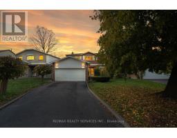 18 MITCHELL AVENUE, Brampton, Ontario