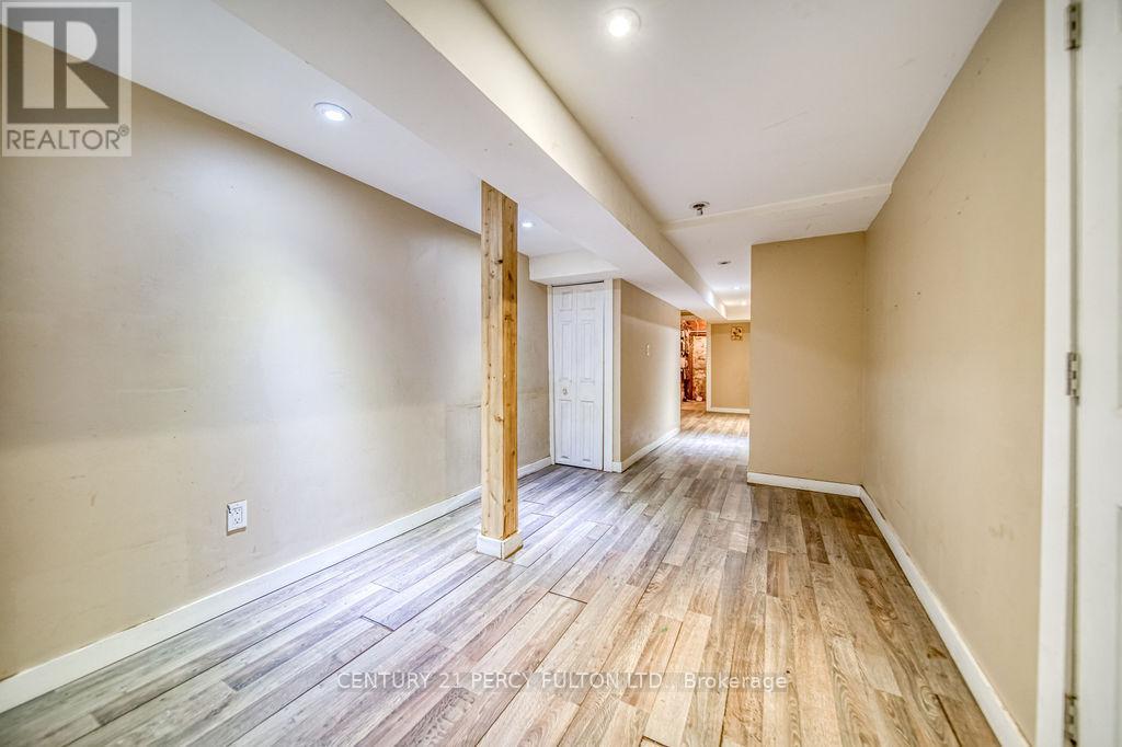 1606 Queen Street W, Toronto, Ontario  M6R 1A8 - Photo 19 - W12511902