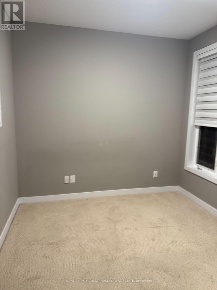 320 - 457 Plains Road E, Burlington, Ontario  L7T 2E2 - Photo 20 - W12511918