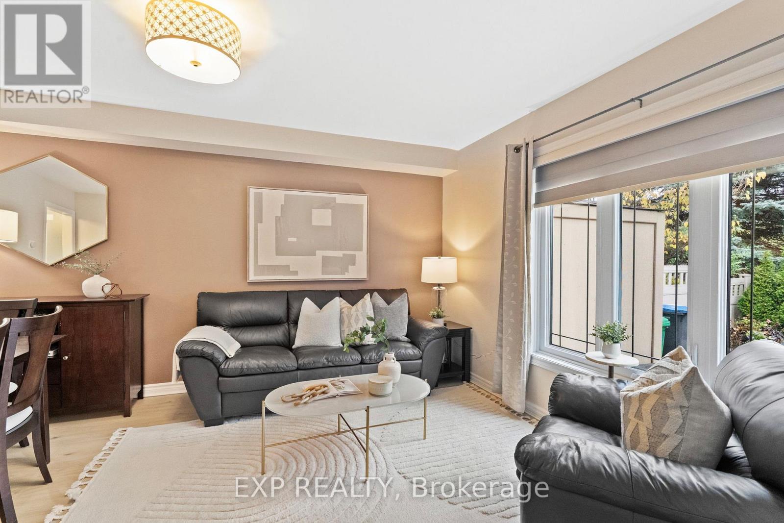 70 Pressed Brick Drive, Brampton, Ontario  L6V 4K4 - Photo 16 - W12511938