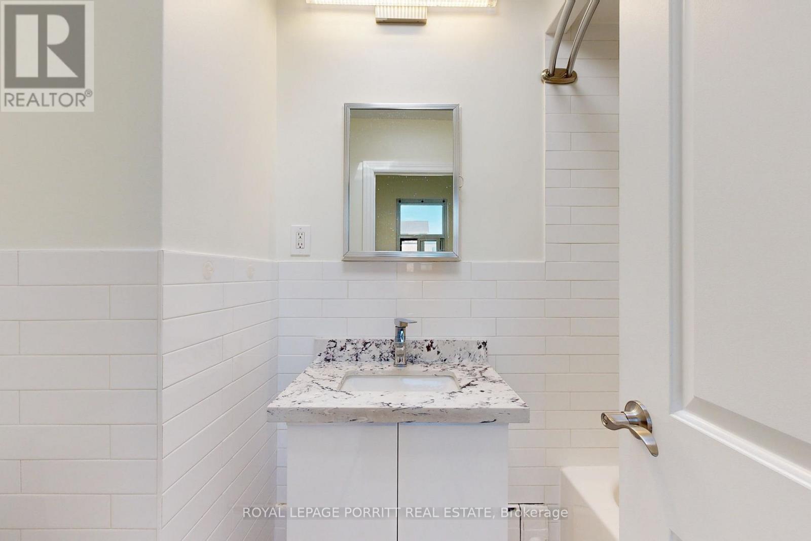 3 - 3503a Lake Shore Boulevard W, Toronto, Ontario  M8W 1N5 - Photo 28 - W12511948