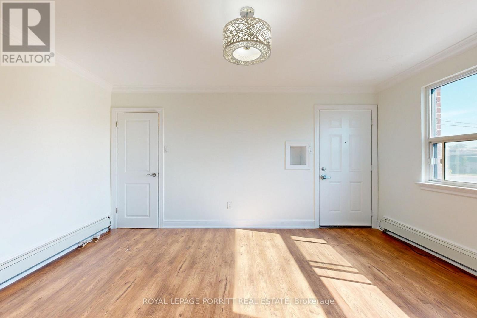 3 - 3503a Lake Shore Boulevard W, Toronto, Ontario  M8W 1N5 - Photo 8 - W12511948