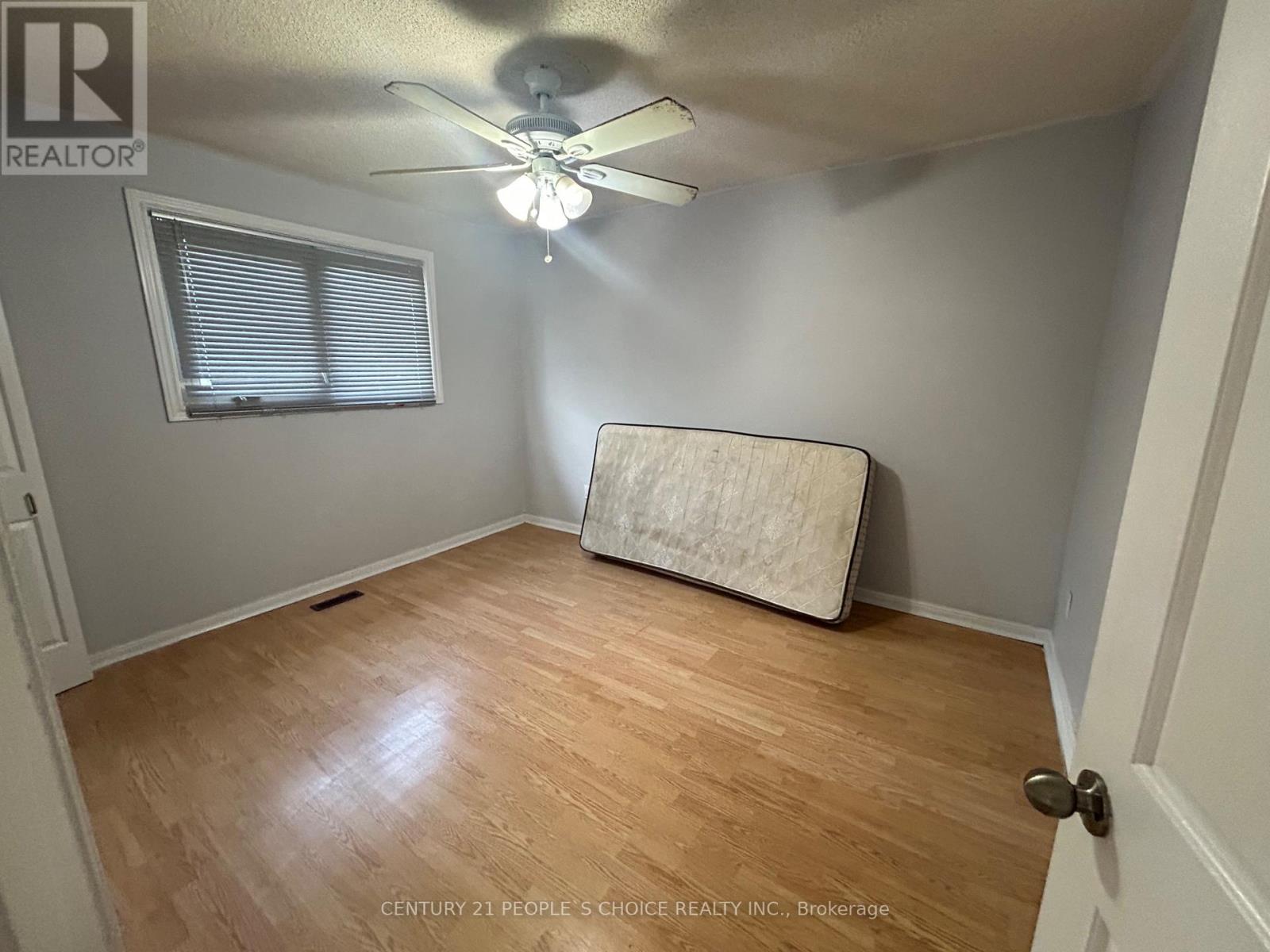 50 Peterson Court, Brampton, Ontario  L6Z 1K6 - Photo 13 - W12512054