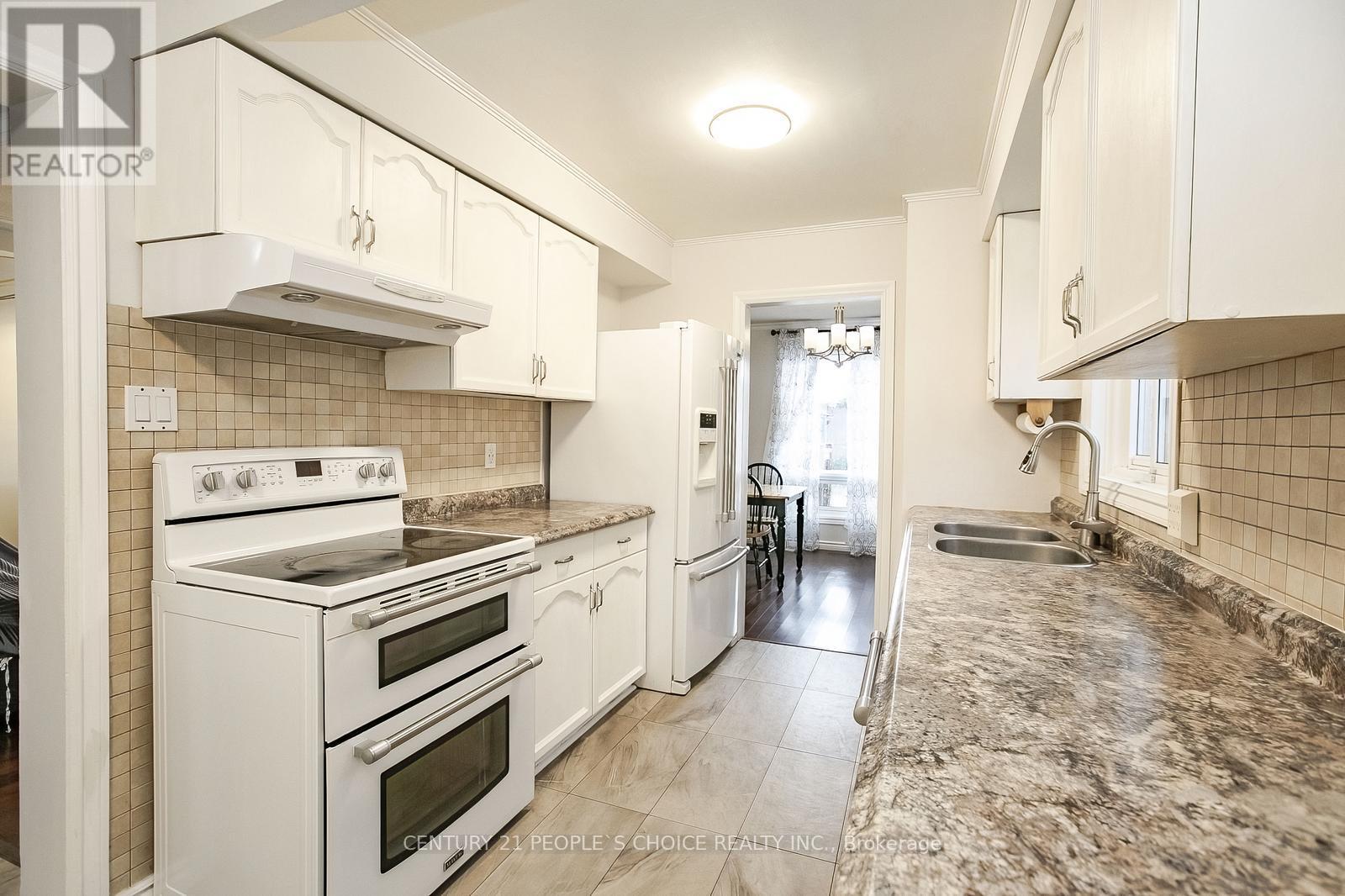 240 Simmons Boulevard, Brampton, Ontario  L6V 3Y1 - Photo 19 - W12512060