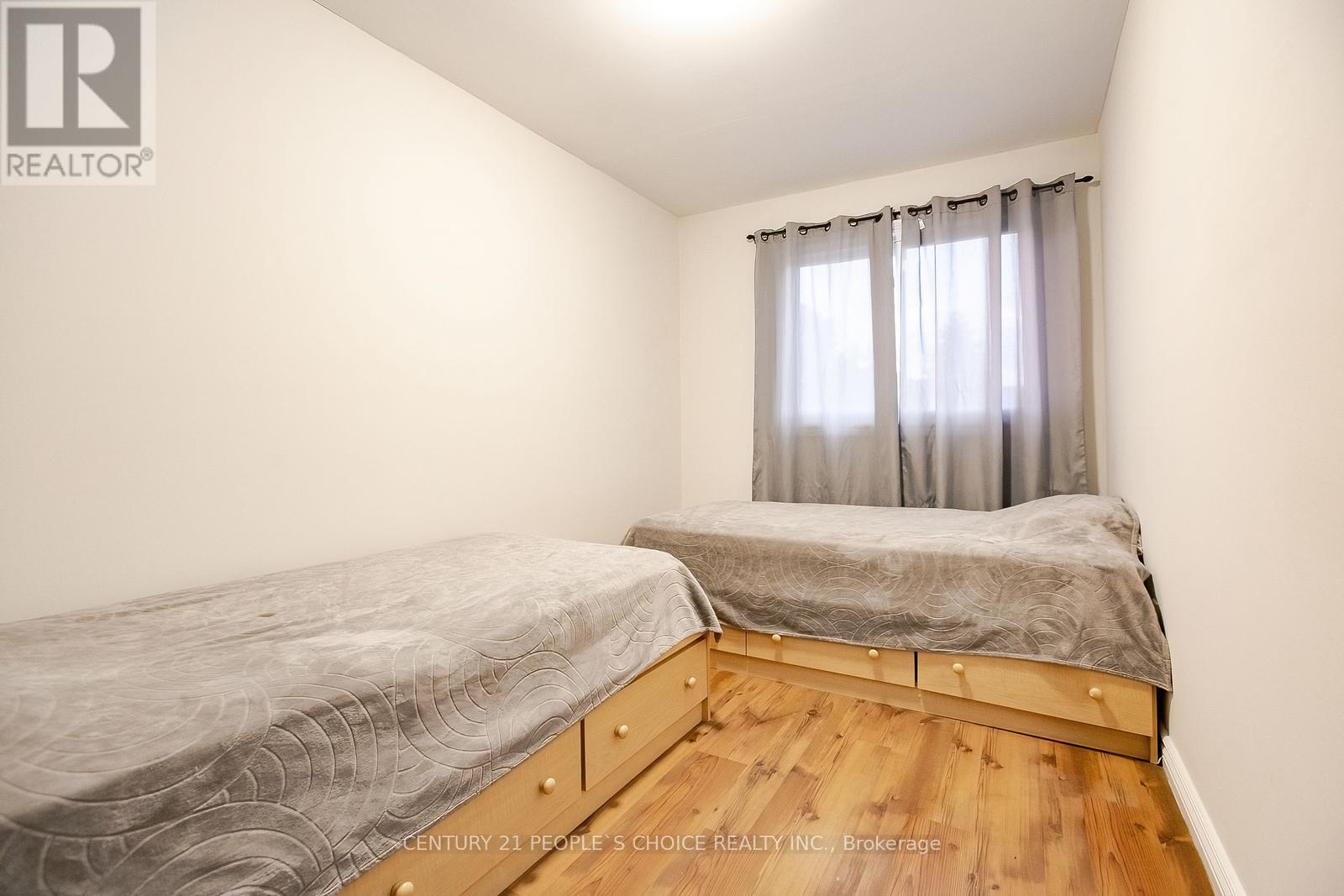 240 Simmons Boulevard, Brampton, Ontario  L6V 3Y1 - Photo 30 - W12512060