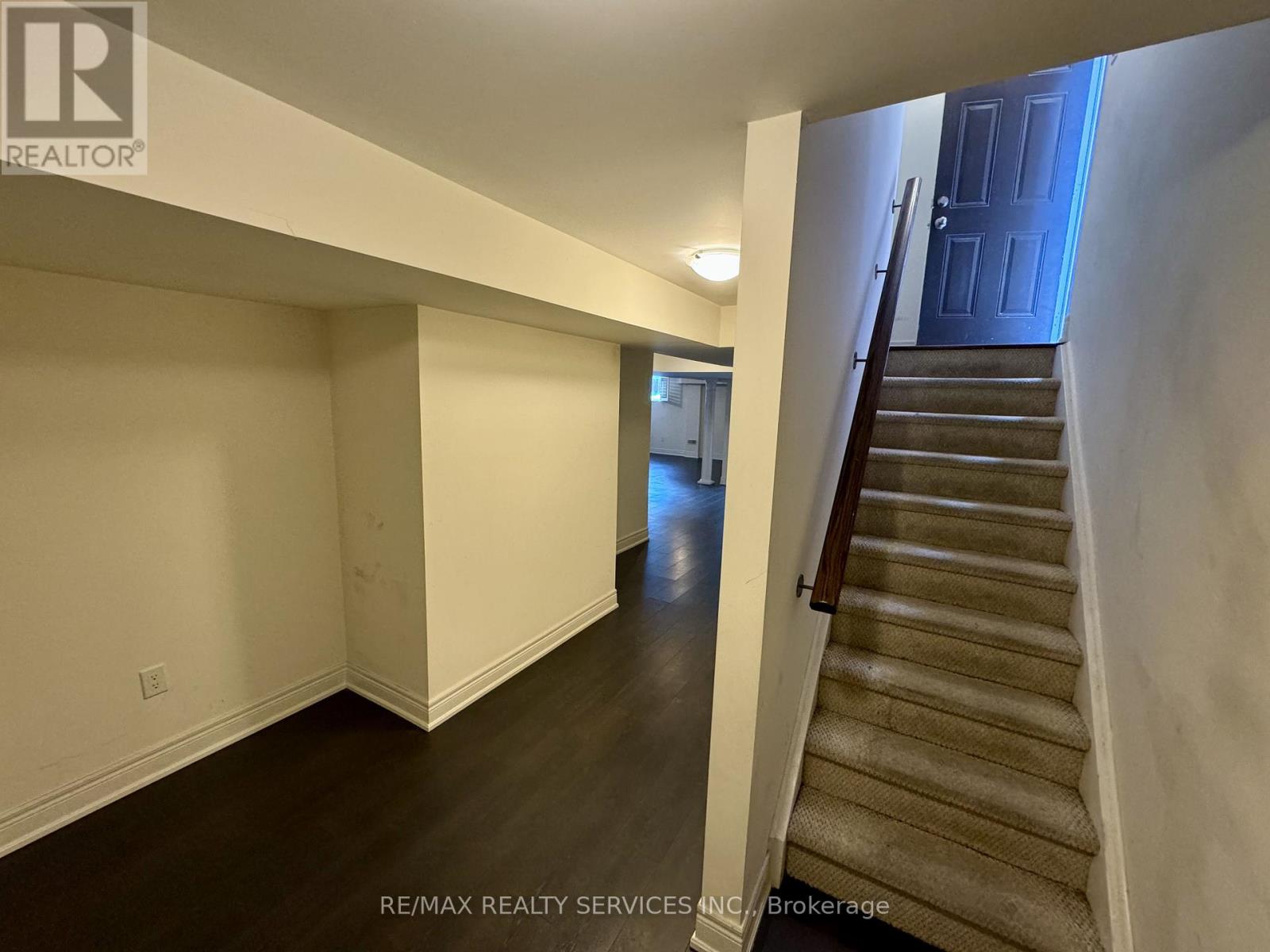 Bsmt - 203 Sussexvale Drive, Brampton, Ontario  L6R 0W2 - Photo 3 - W12512062