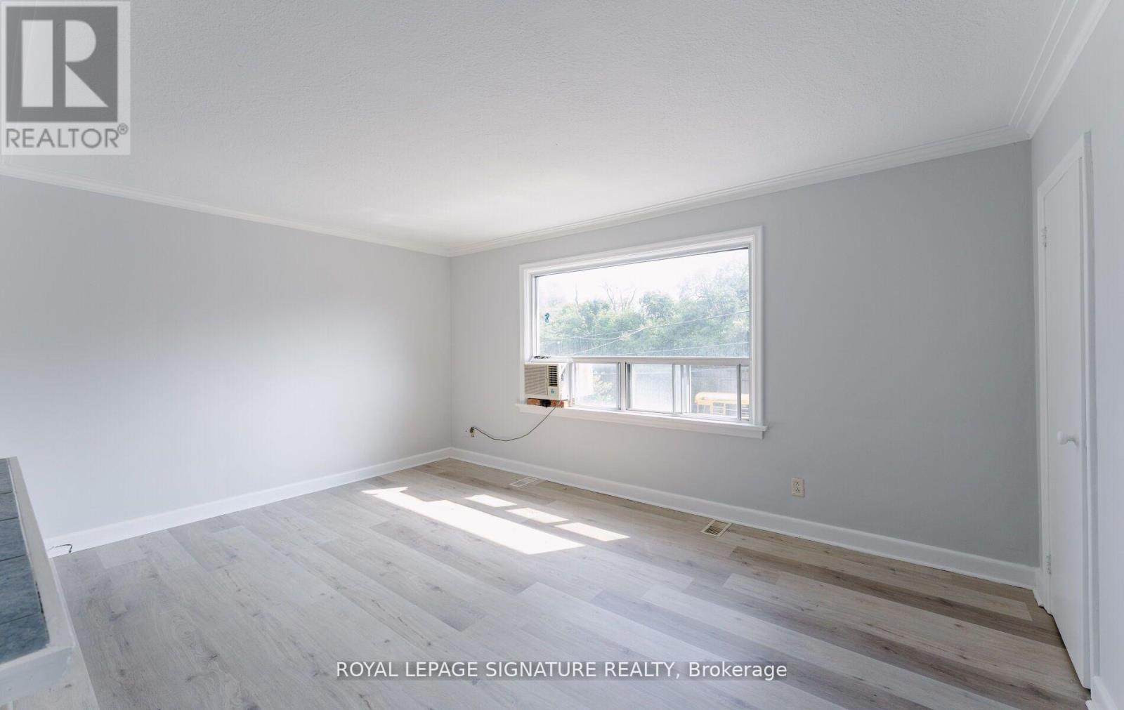 2 - 56 Mendota Road, Toronto, Ontario  M8Y 1G2 - Photo 9 - W12512066