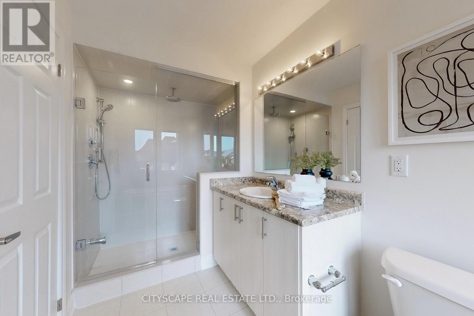 6 Marvin Avenue, Oakville, Ontario  L6H 0Z8 - Photo 19 - W12512068